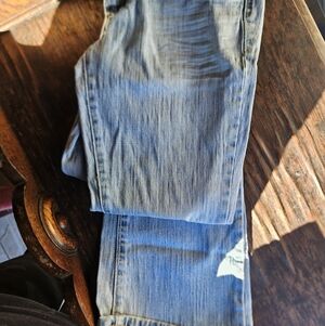 American Eagle Relaxed Stretch Jeans Size 6 Medium Wash Straight Leg